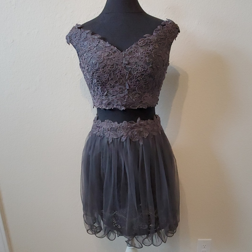 NEW! Beautiful, 2 piece Dress
